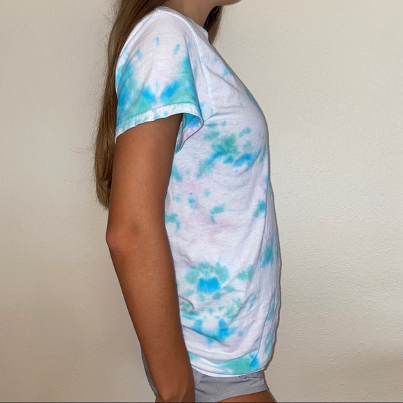 Upcycled hand tie dye tshirt - Picture 3 of 5